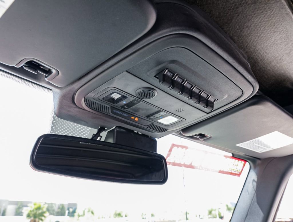 Used 2023 Ford Bronco Badlands w/ Sasquatch Package image 31