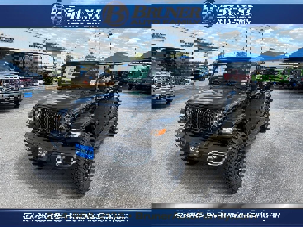 New 2025 Jeep Gladiator Sport