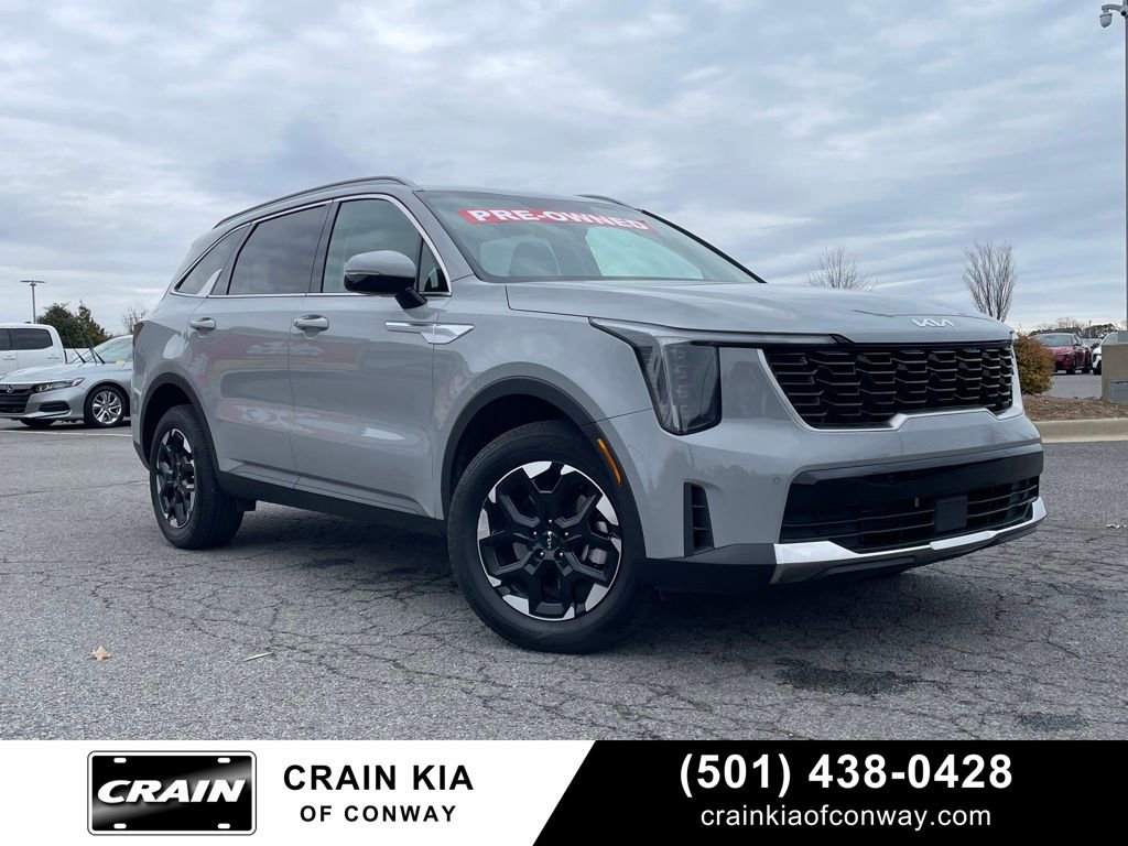 Used 2025 Kia Sorento S