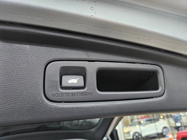 Used 2025 Honda CR-V Sport Touring image 13