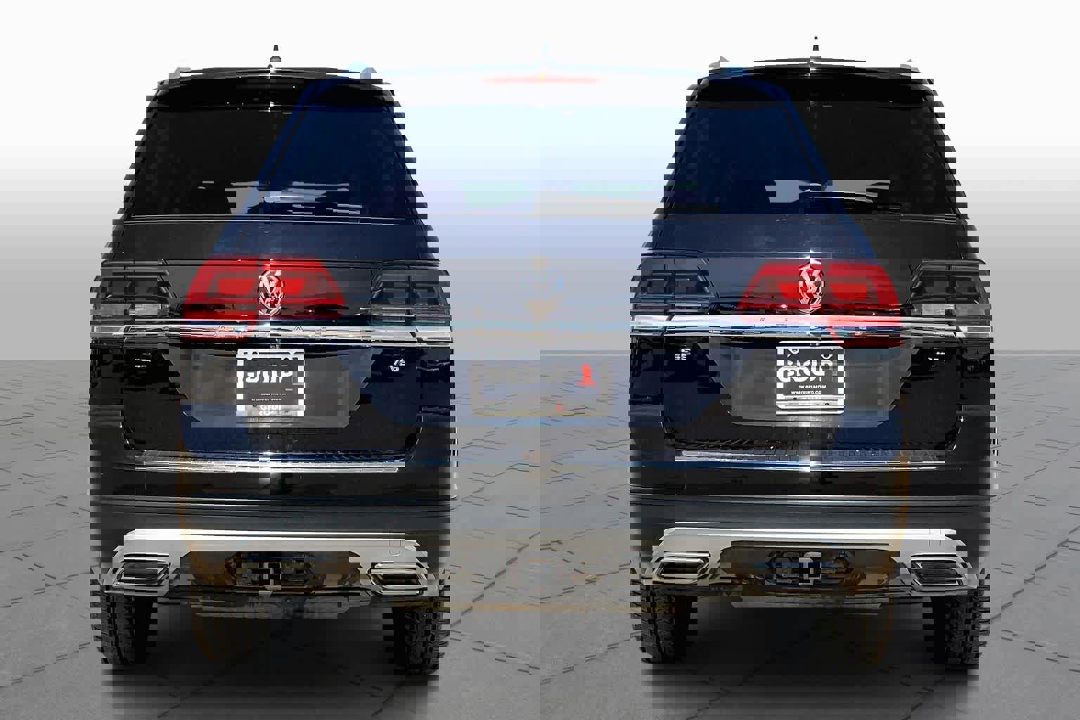 Used 2019 Volkswagen Atlas SE w/ Towing Package image 5