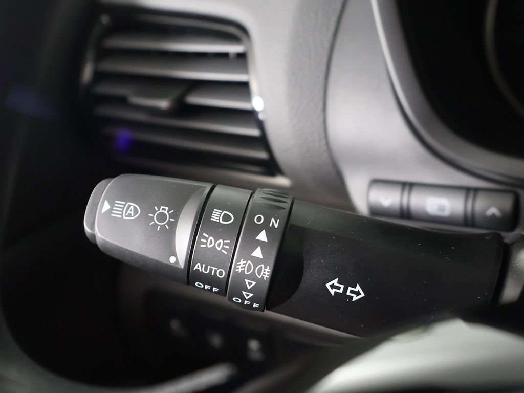 New 2026 Mitsubishi Eclipse Cross LE AWD/4WD image 35