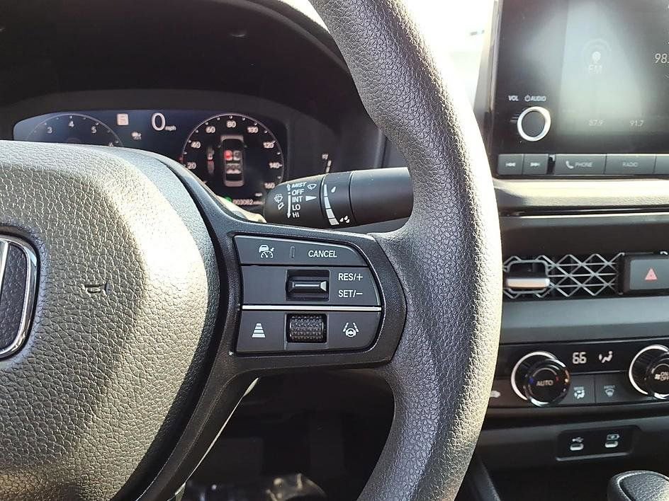 Certified 2025 Honda Accord SE image 25