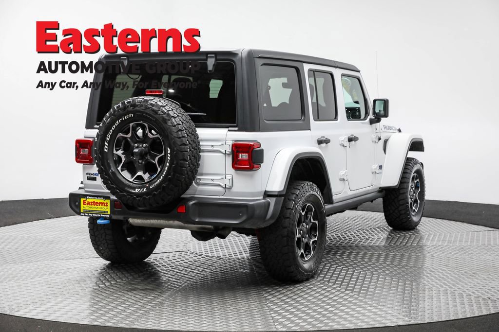 Used 2022 Jeep Wrangler Unlimited Rubicon 4xe w/ Cold Weather Group AWD/4WD image 5