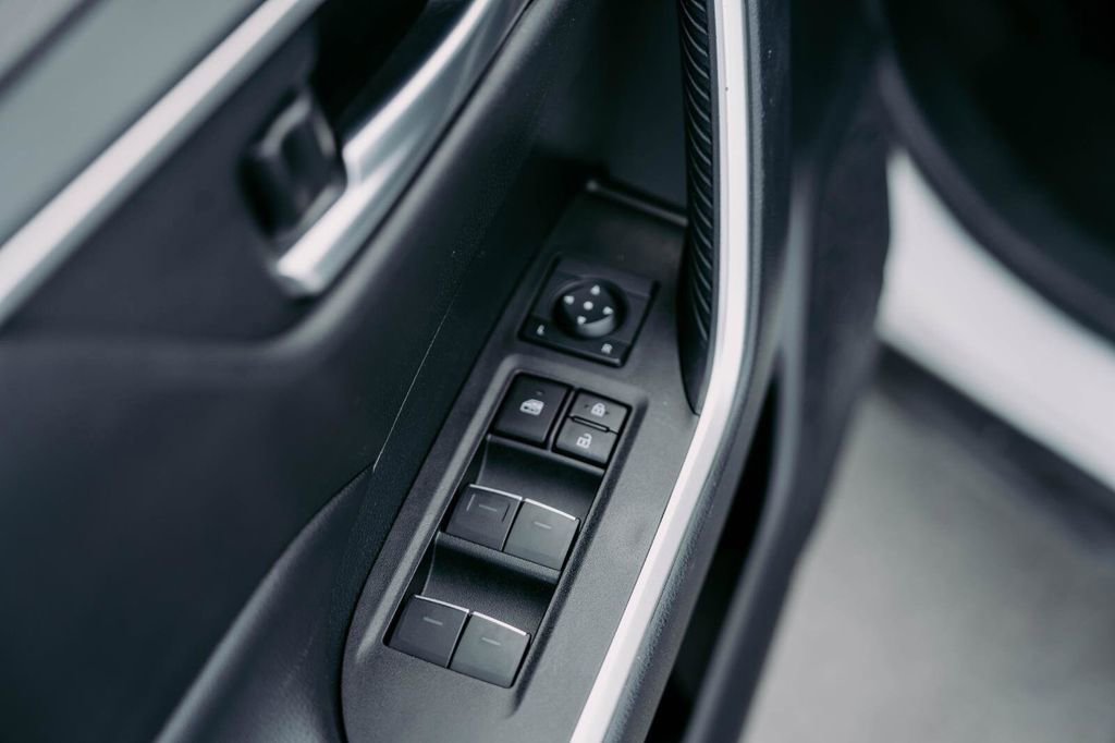 Used 2024 Toyota RAV4 XLE image 15