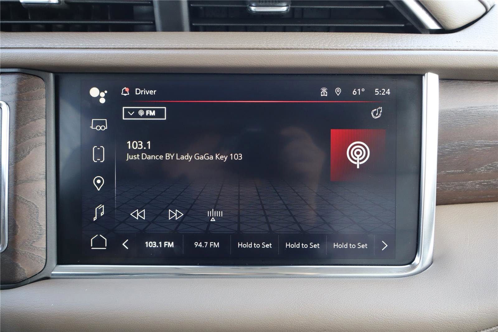 Used 2023 GMC Yukon XL Denali image 18