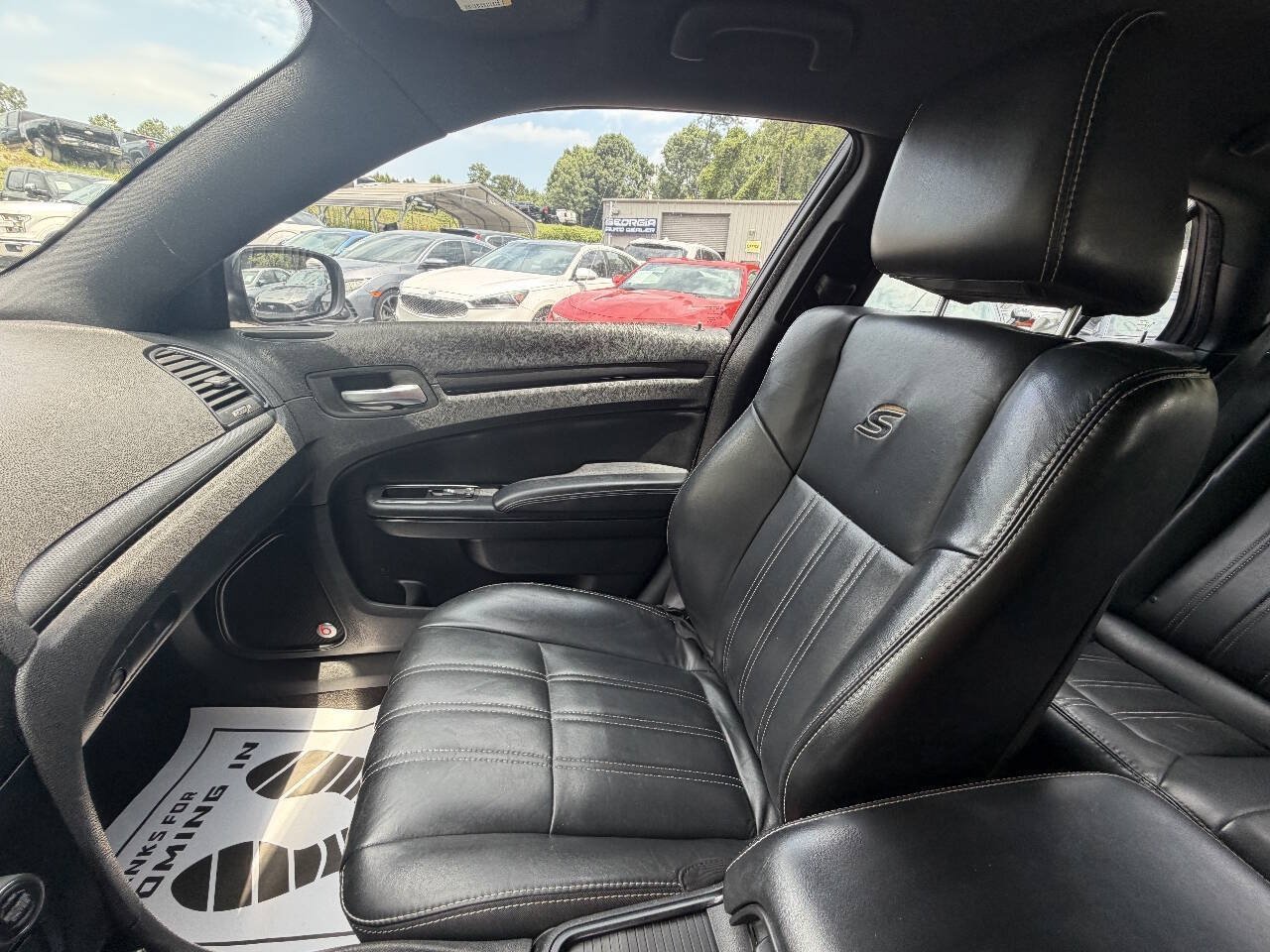 Used 2016 Chrysler 300 S AWD/4WD image 23