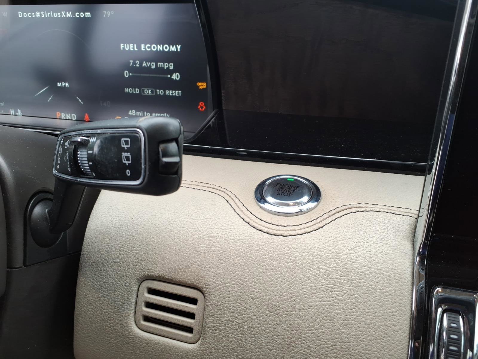 Used 2021 Lincoln Navigator L Reserve w/ Luxury Package image 12