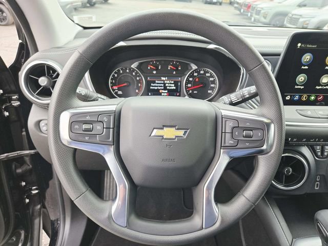 Used 2025 Chevrolet Blazer LT w/ Midnight/Sport Edition image 15