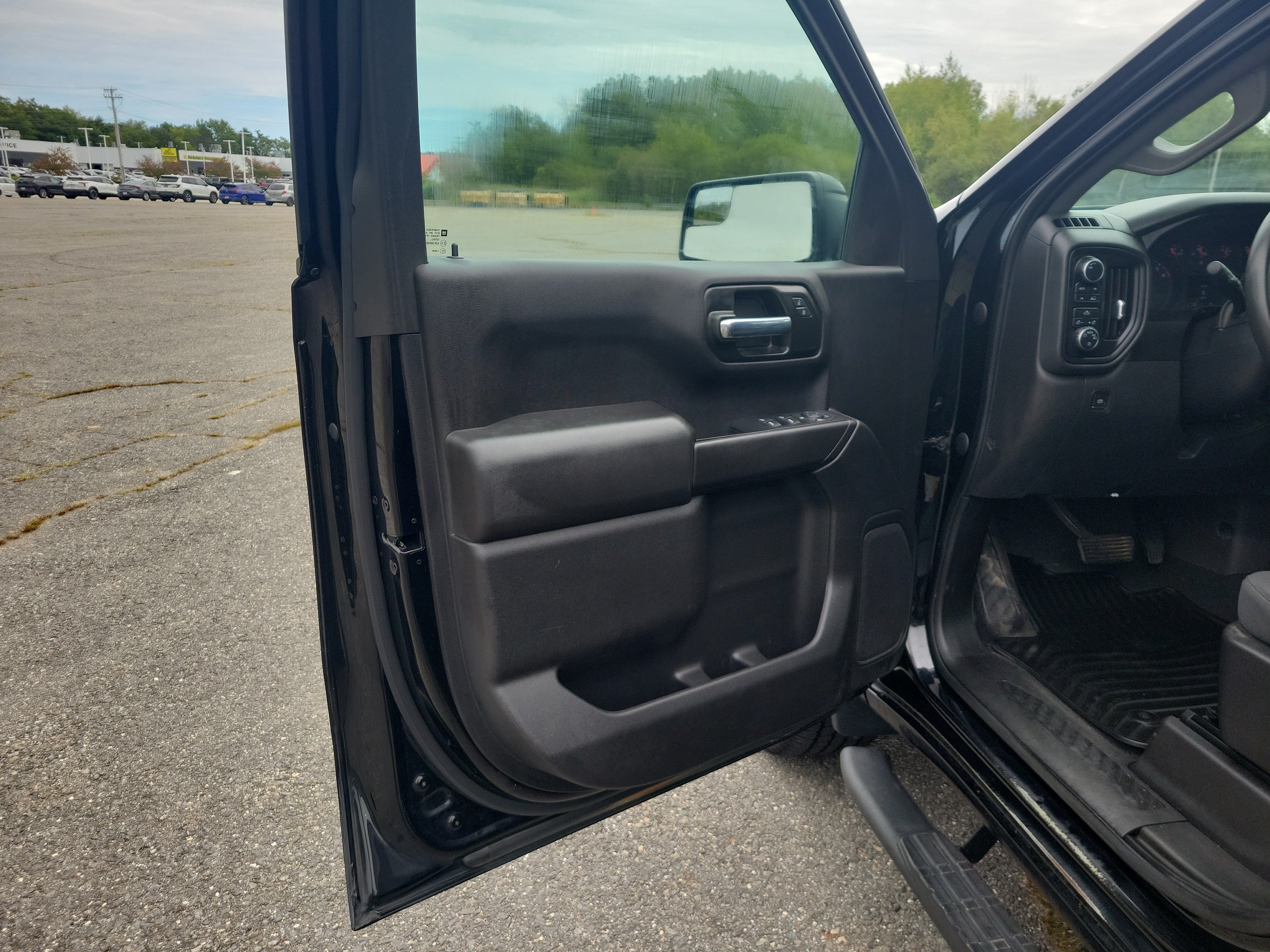 Used 2021 Chevrolet Silverado 1500 Custom AWD/4WD image 15