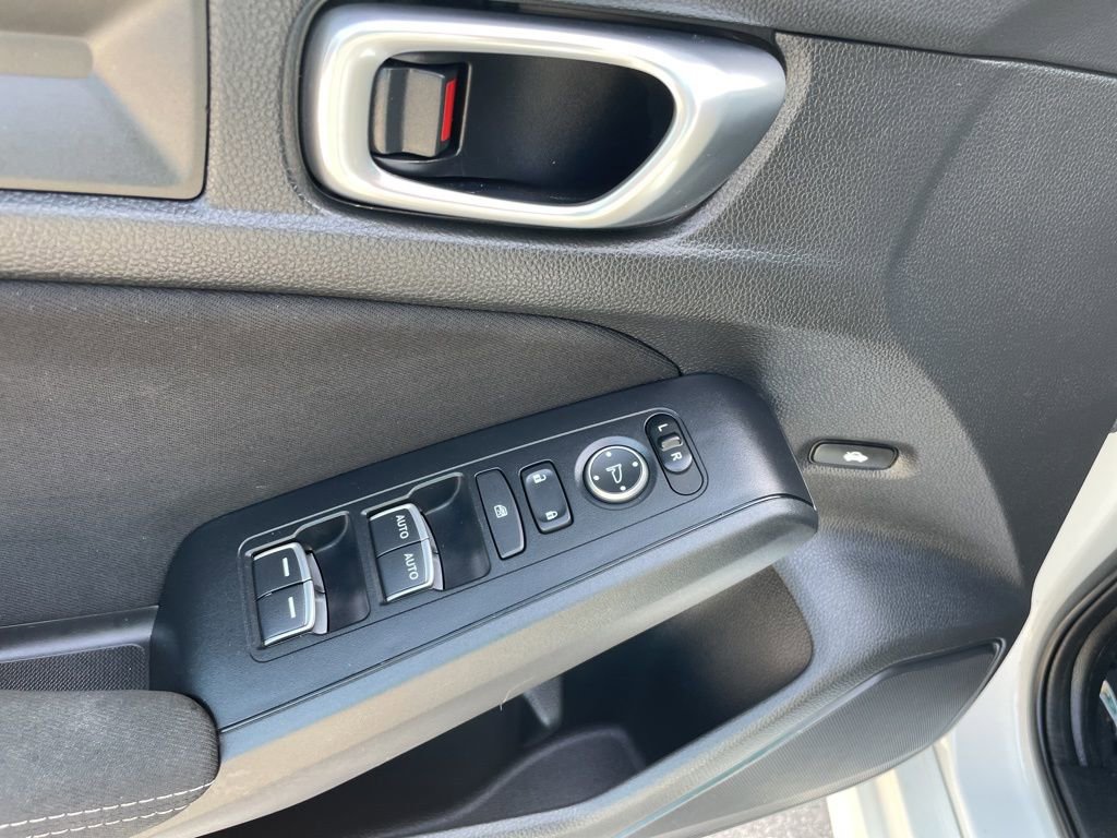 Used 2023 Honda Civic Sport image 6