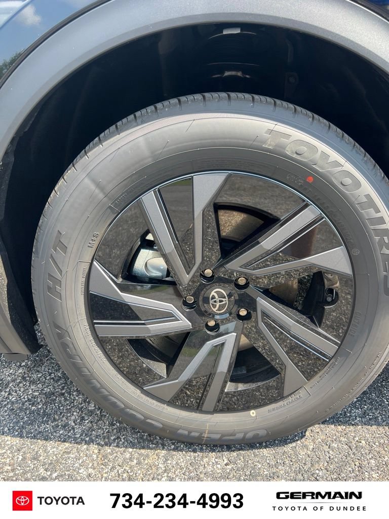 New 2026 Toyota C-HR AWD/4WD image 13