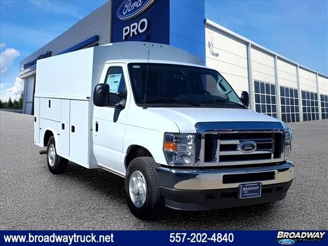 New 2025 Ford E-350 and Econoline 350 Super Duty w/ Power Equipment Group