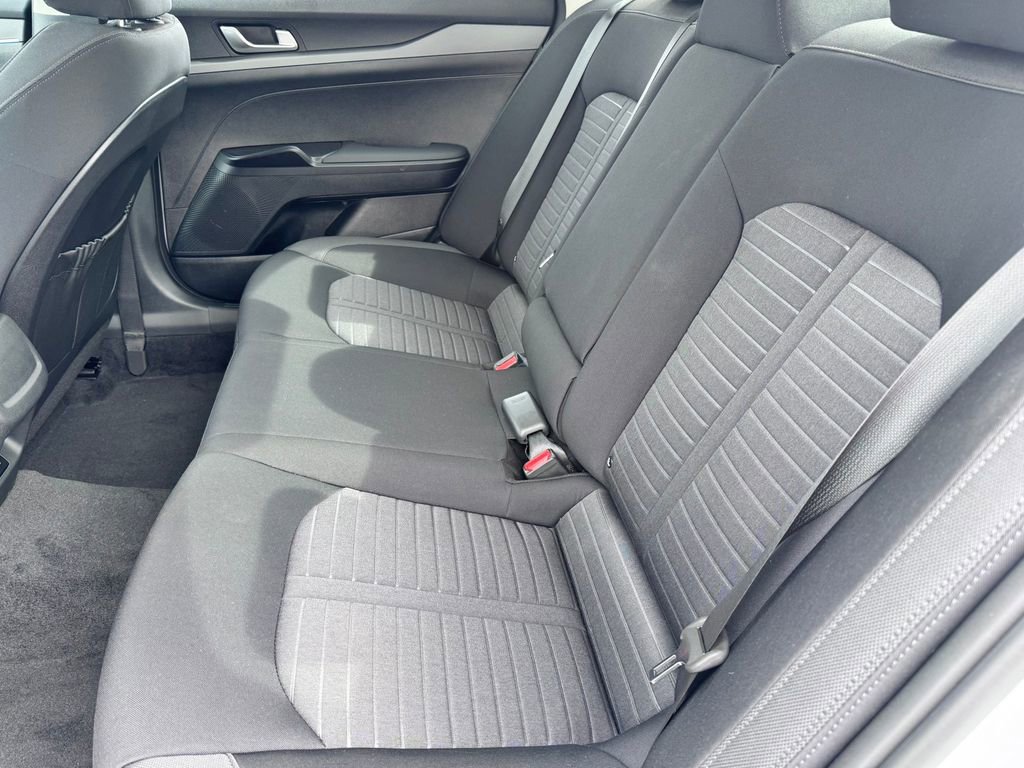 New 2026 Kia K5 LXS image 25