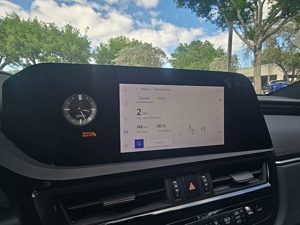 Used 2023 Lexus ES 350 w/ Accessory Package (Z2) FWD image 19