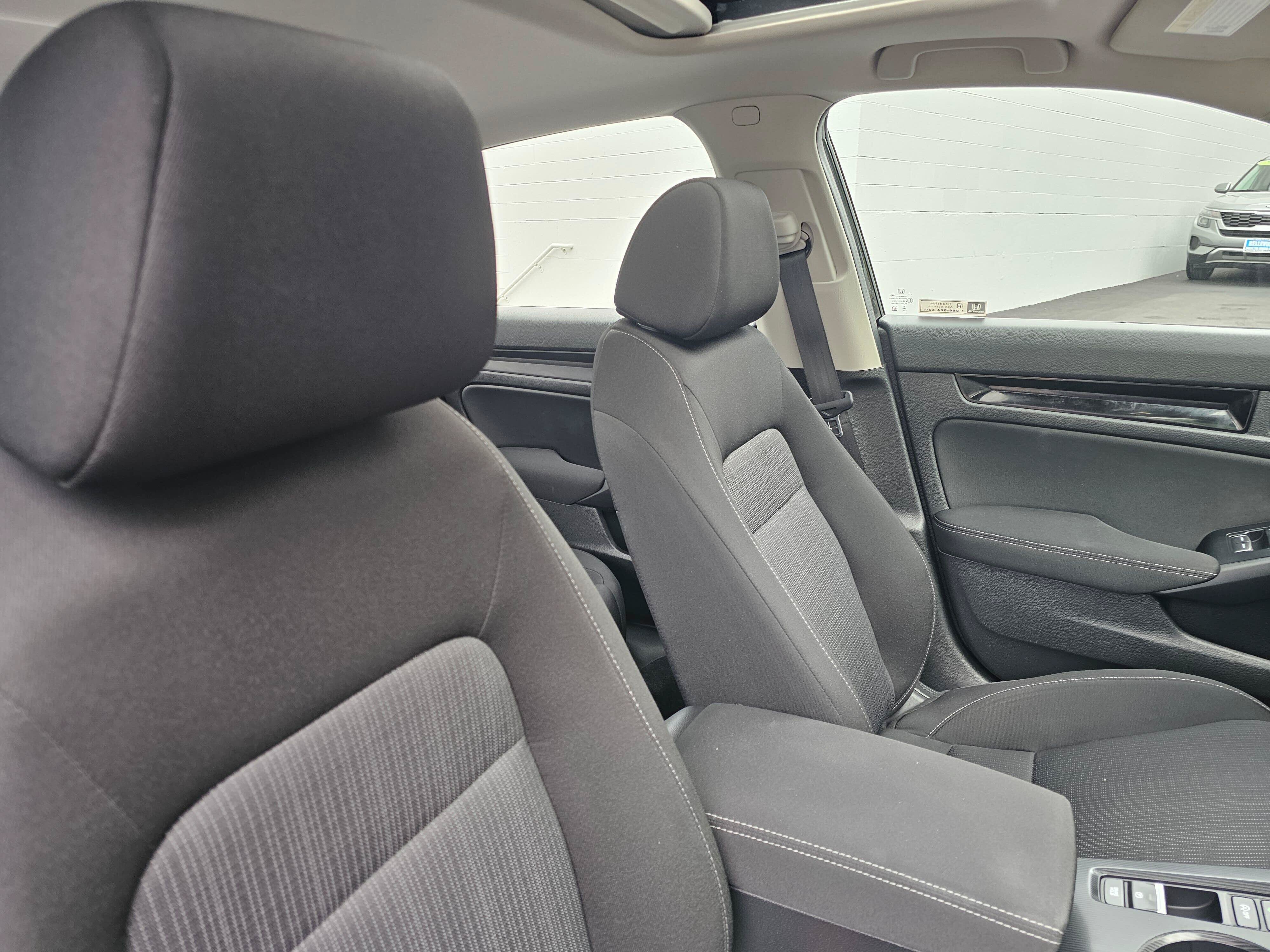 Used 2023 Honda Civic EX image 11