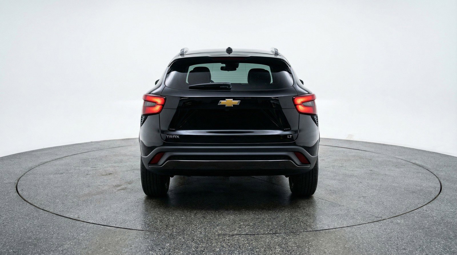 Used 2025 Chevrolet Trax LT image 7