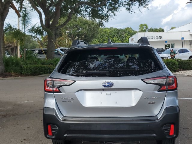 Used 2021 Subaru Outback Premium AWD/4WD image 13
