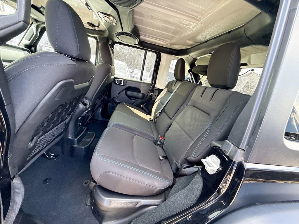 Used 2022 Jeep Wrangler Unlimited Rubicon 4xe w/ Cold Weather Group image 27