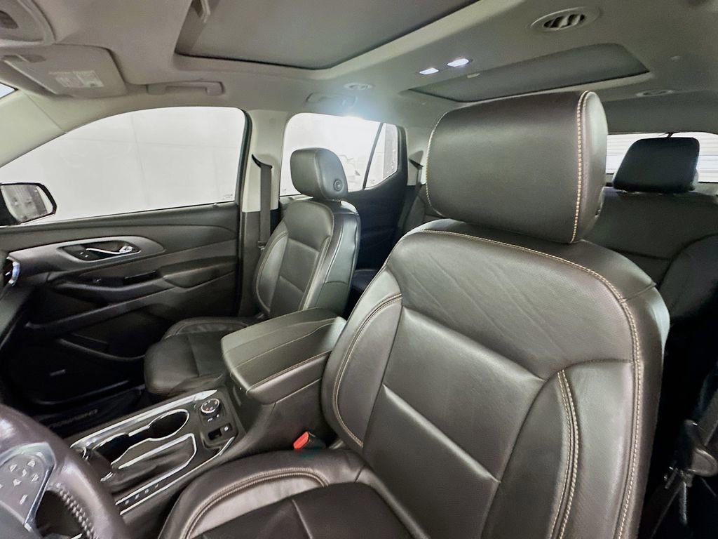 Used 2018 Chevrolet Traverse Premier w/ Redline Edition image 22