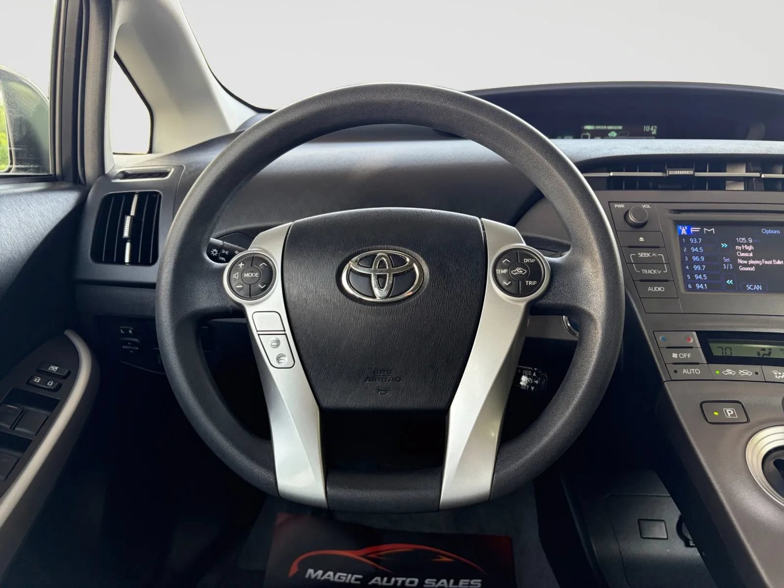 Used 2013 Toyota Prius Two FWD image 25