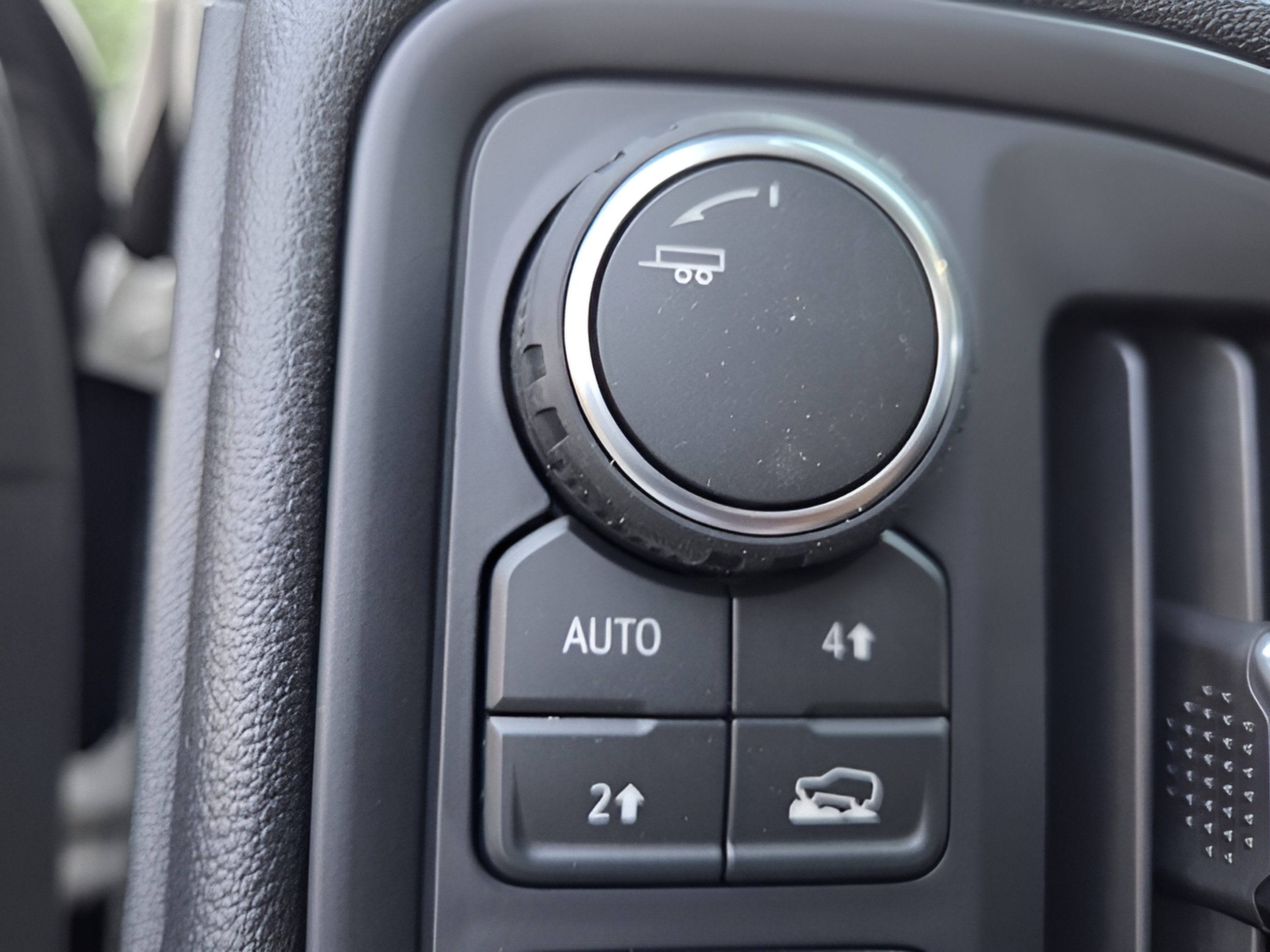 New 2026 Chevrolet Silverado 1500 Custom AWD/4WD image 31