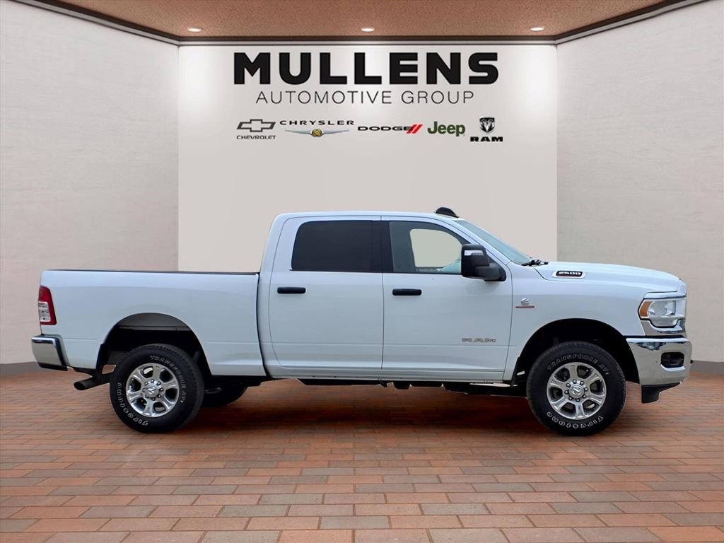 Used 2024 RAM 2500 Big Horn w/ Off Road Package AWD/4WD image 4