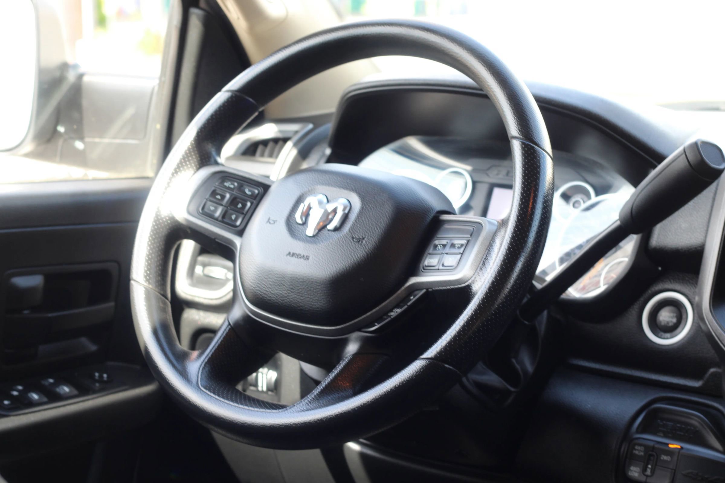 Used 2020 RAM 3500 Tradesman image 14