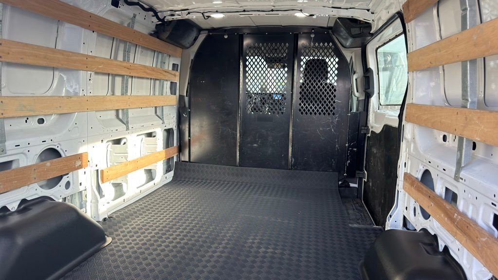 Used 2024 Ford Transit 250 Low Roof w/ Exterior Upgrade Package image 13