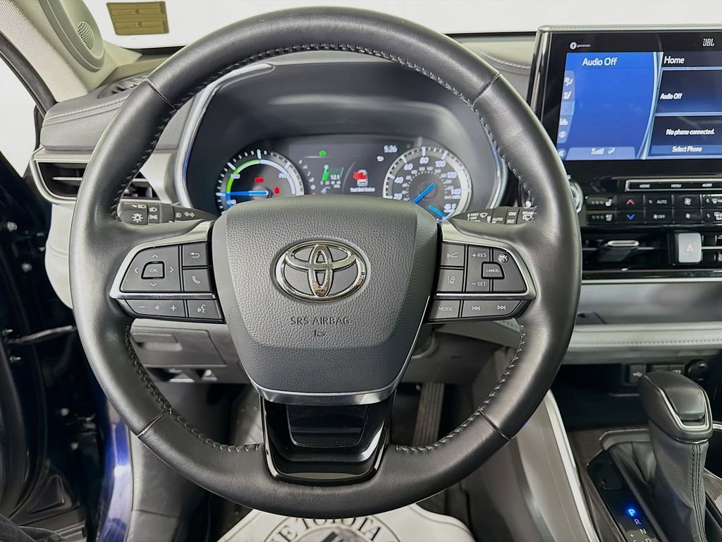 Used 2020 Toyota Highlander Platinum image 13