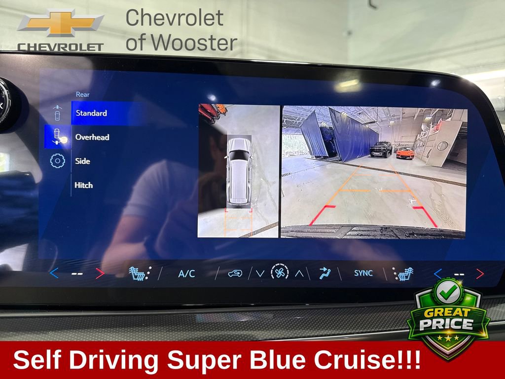 New 2026 Chevrolet Suburban RST w/ Advanced Technology Package AWD/4WD image 17