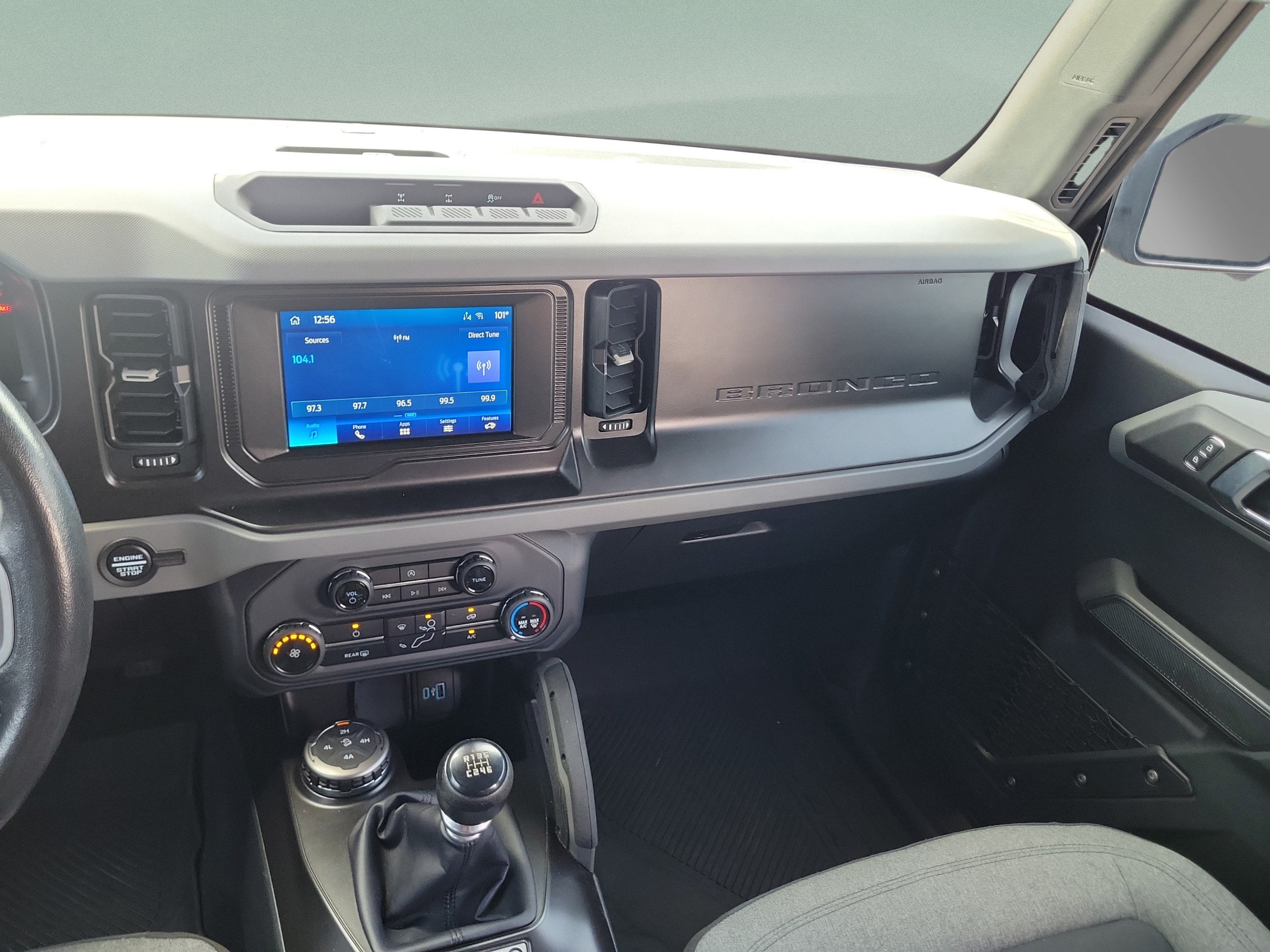 Used 2022 Ford Bronco Big Bend w/ Sasquatch Package AWD/4WD image 24