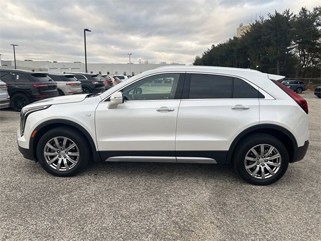 Used 2023 Cadillac XT4 Premium Luxury w/ Technology Package image 2