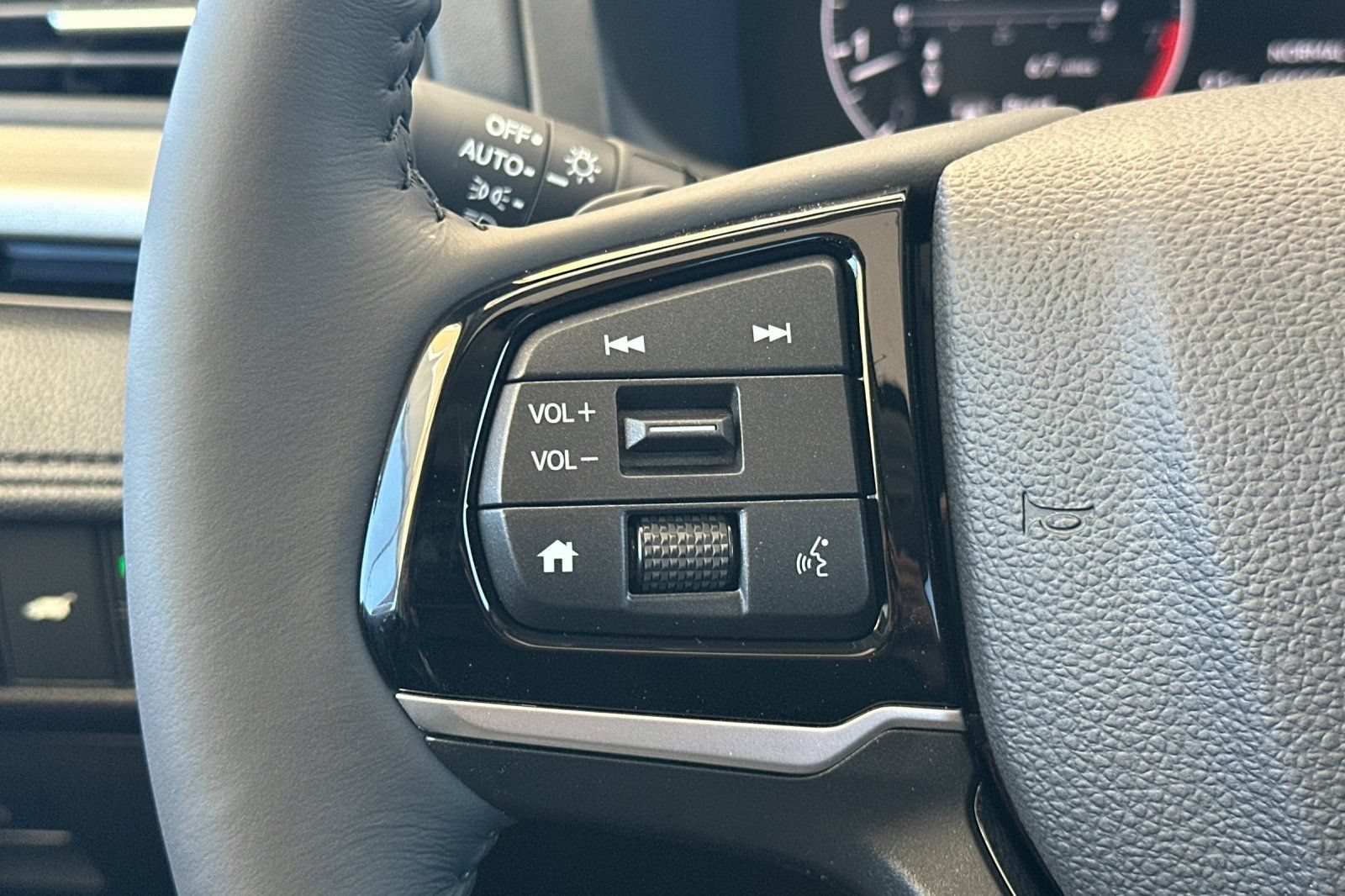New 2026 Honda Odyssey Touring image 27
