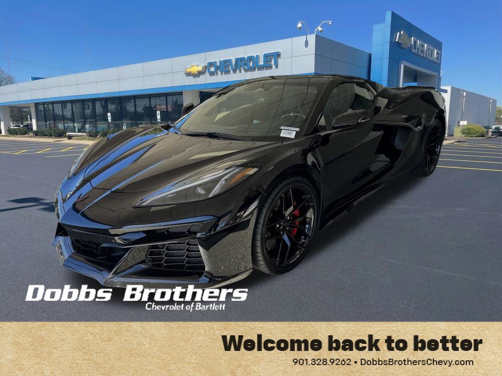 Used 2025 Chevrolet Corvette Z06 RWD image 3