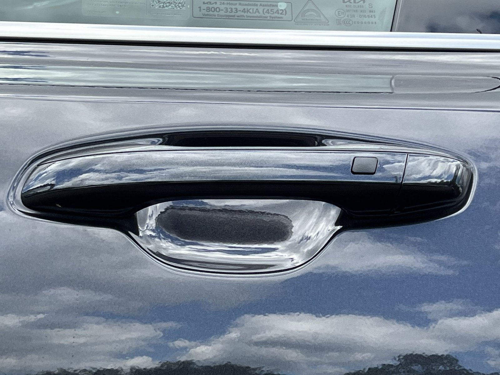 New 2026 Kia Sorento S FWD image 22
