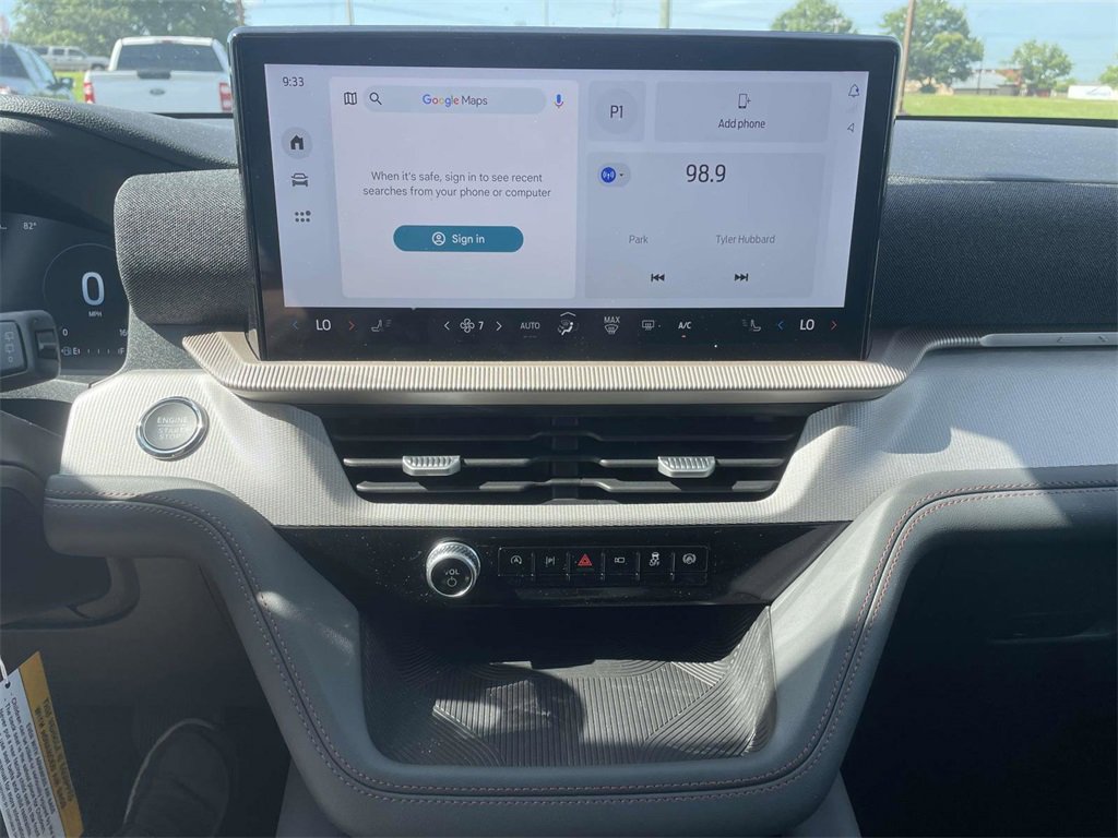 New 2025 Ford Explorer Active image 22