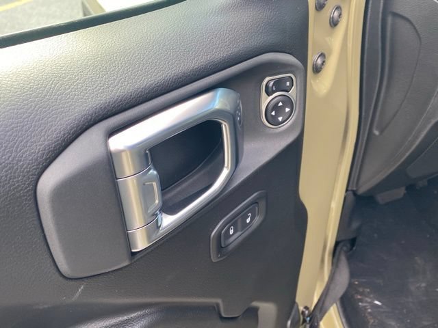 New 2026 Jeep Gladiator Sport AWD/4WD image 13