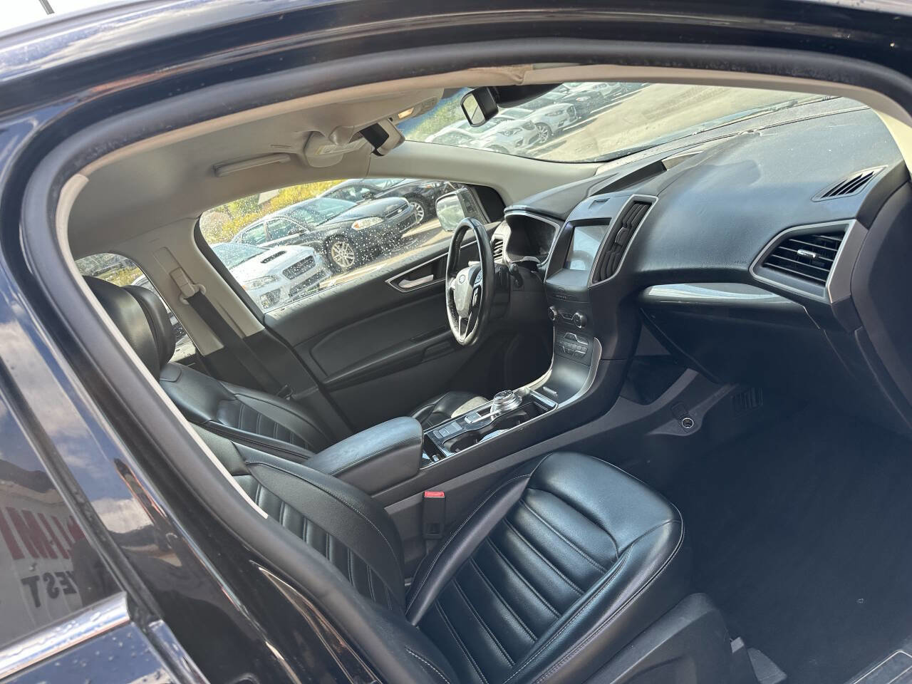 Used 2020 Ford Edge SEL AWD/4WD image 17