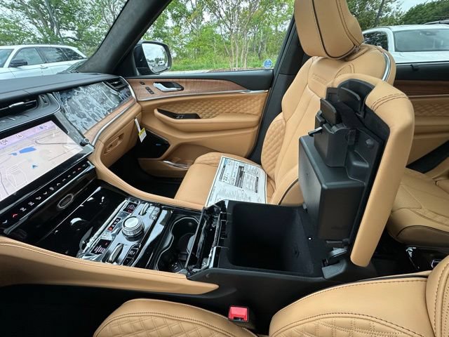 New 2026 Jeep Grand Cherokee L Summit AWD/4WD image 25