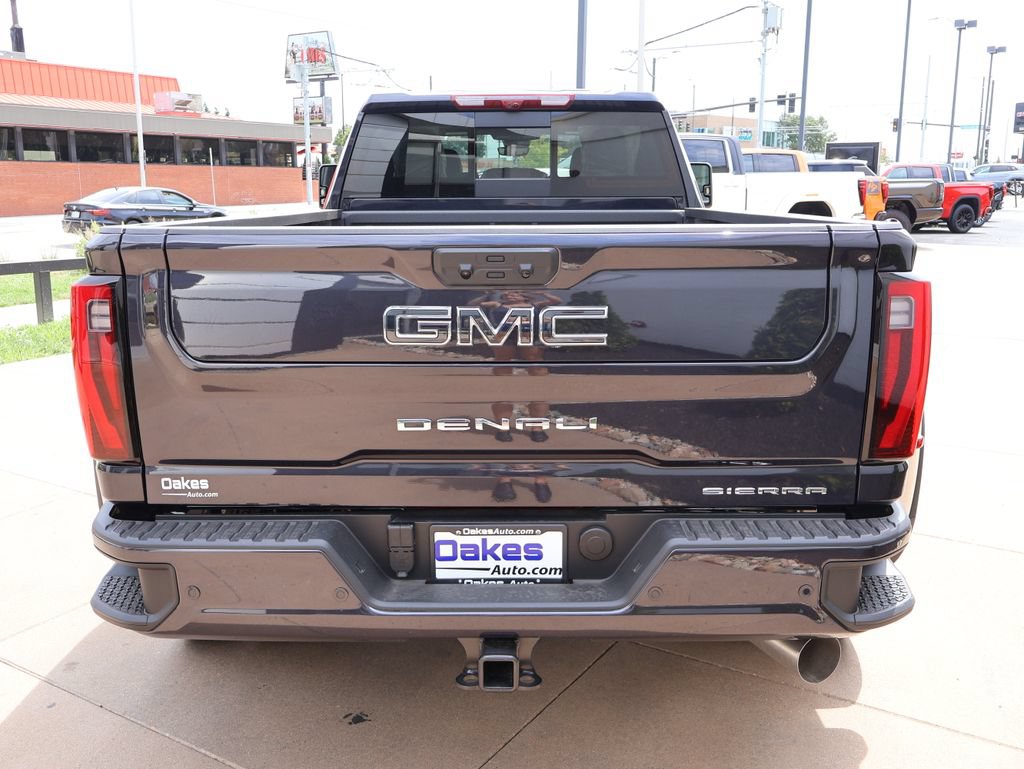 New 2026 GMC Sierra 3500 Denali Ultimate AWD/4WD image 5