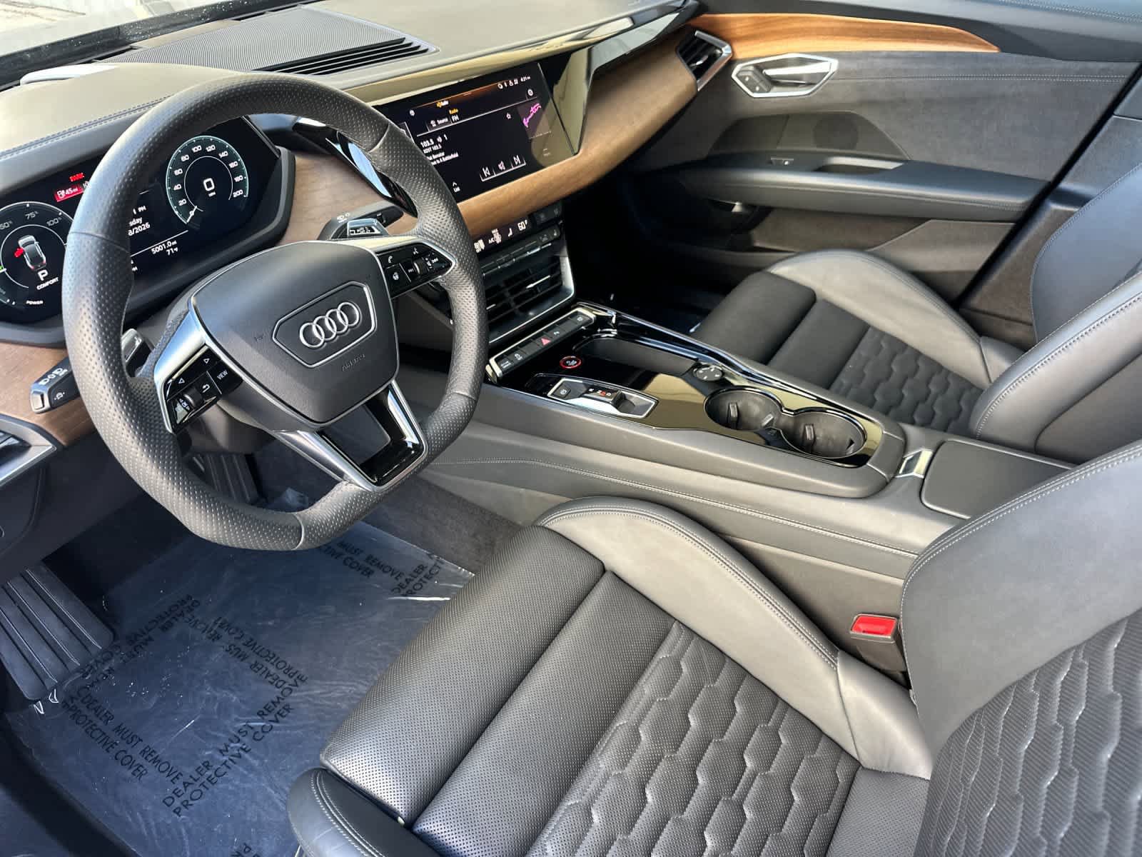 Used 2023 Audi e-tron GT Premium Plus AWD/4WD image 11