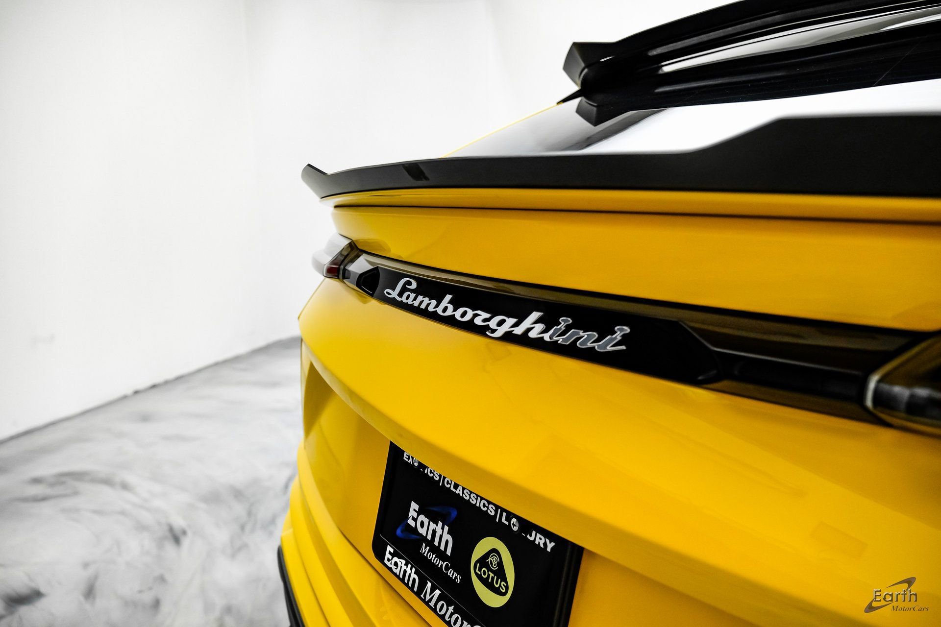 Used 2021 Lamborghini Urus image 36