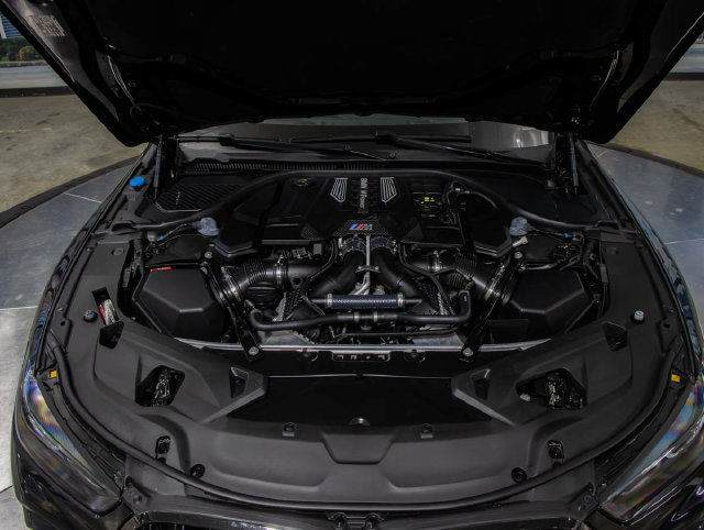 Used 2023 BMW M8 Competition w/ Driving Assistance Package AWD/4WD image 5
