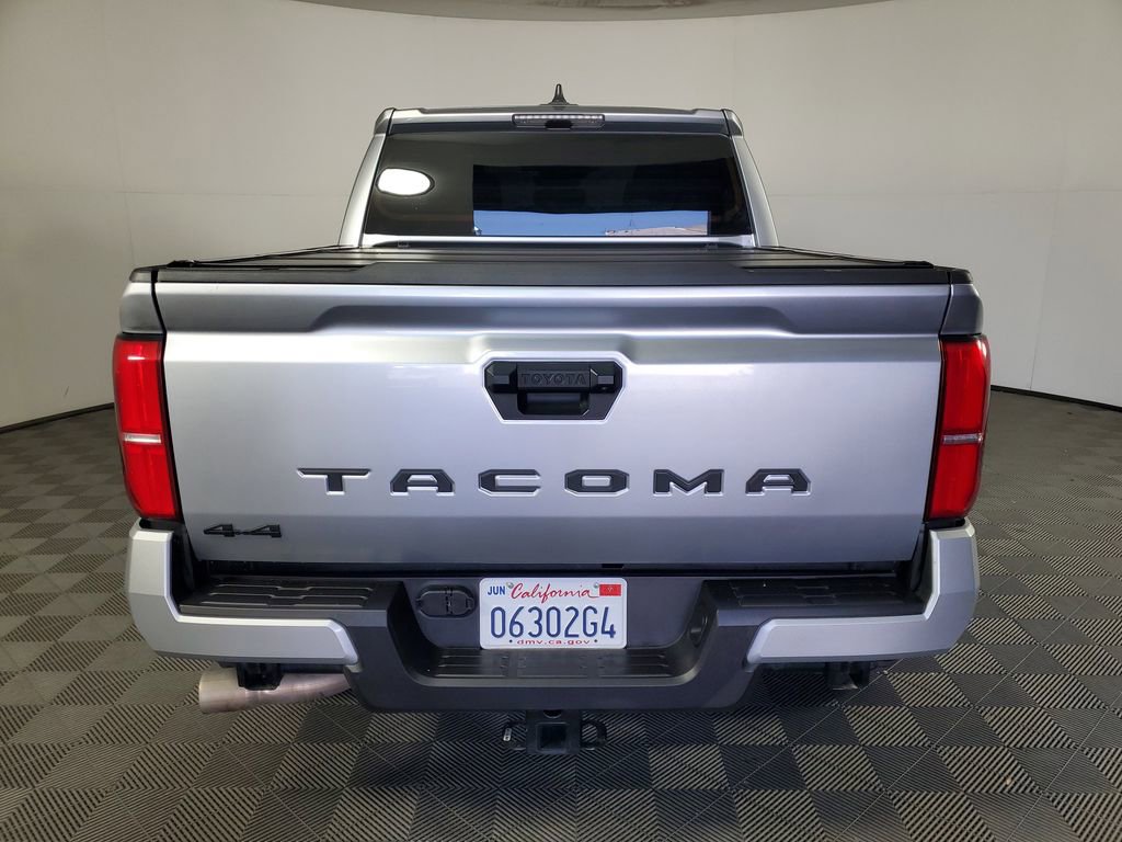 Used 2025 Toyota Tacoma TRD Sport image 5