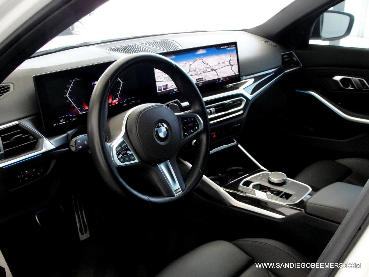 Used 2023 BMW 330i Sedan w/ M Sport Package RWD image 27