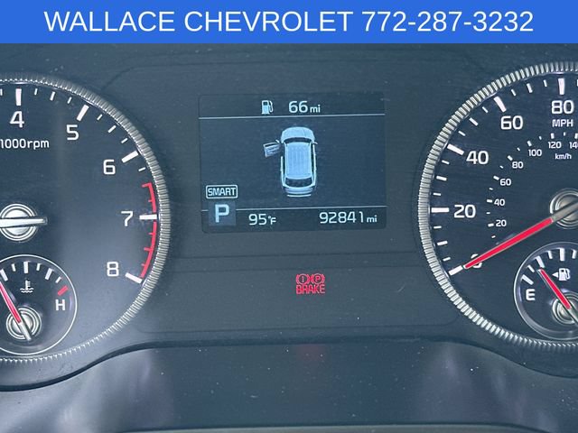 Used 2022 Kia Telluride LX FWD image 27