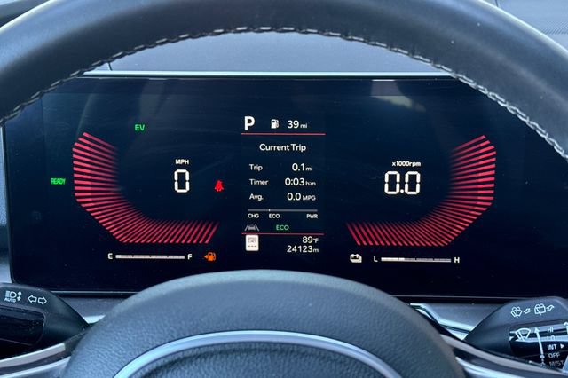 Certified 2025 Kia Sorento EX AWD/4WD image 35