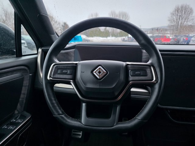 Used 2022 Rivian R1T Adventure image 25