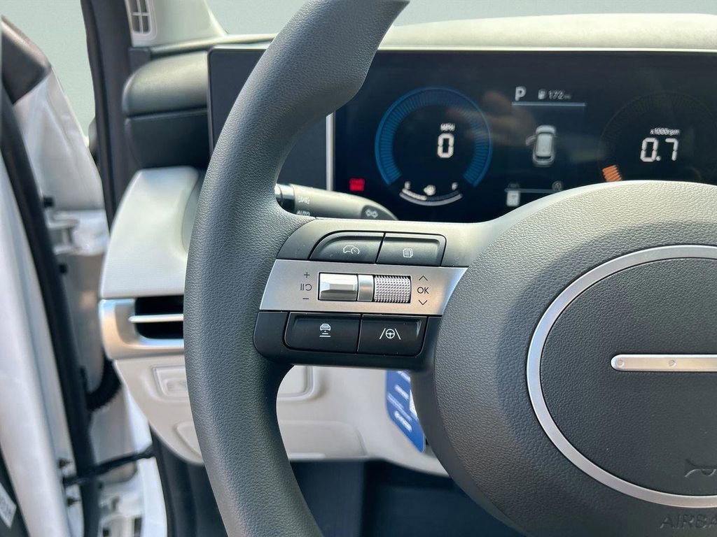 New 2026 Hyundai Tucson SEL image 16